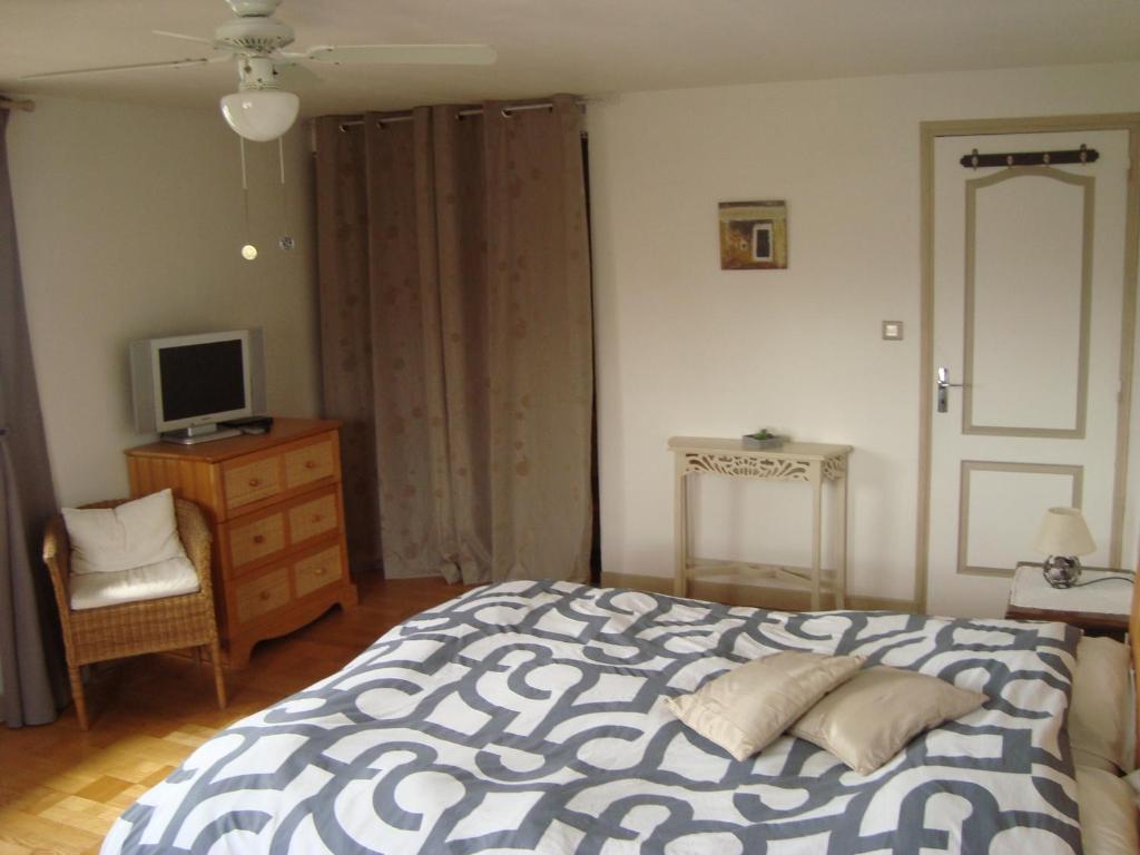 Bed and Breakfast Parfums d'Azur à Le Cannet Chambre photo